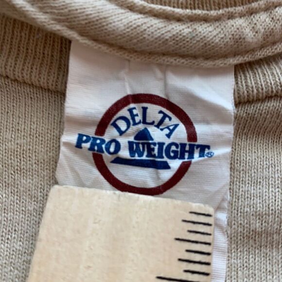 Delta Smart Kitty Cat Tee Shirt - Picture 7 of 7